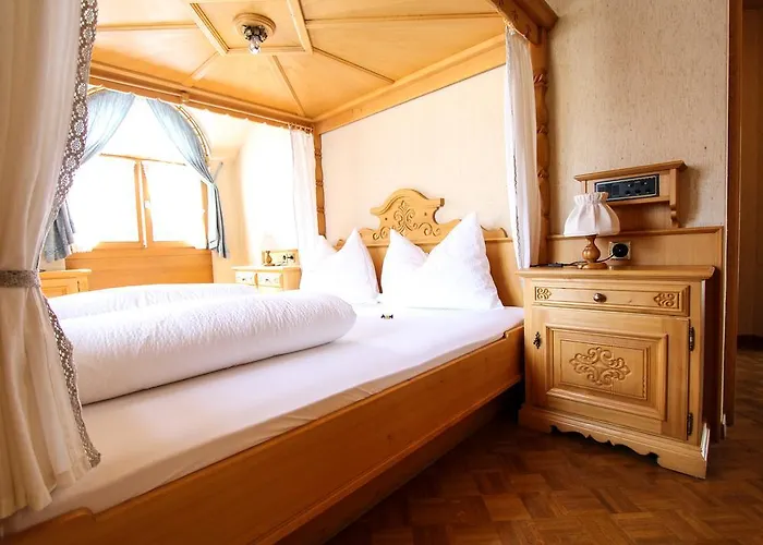 호텔 Schweizerhof 3*